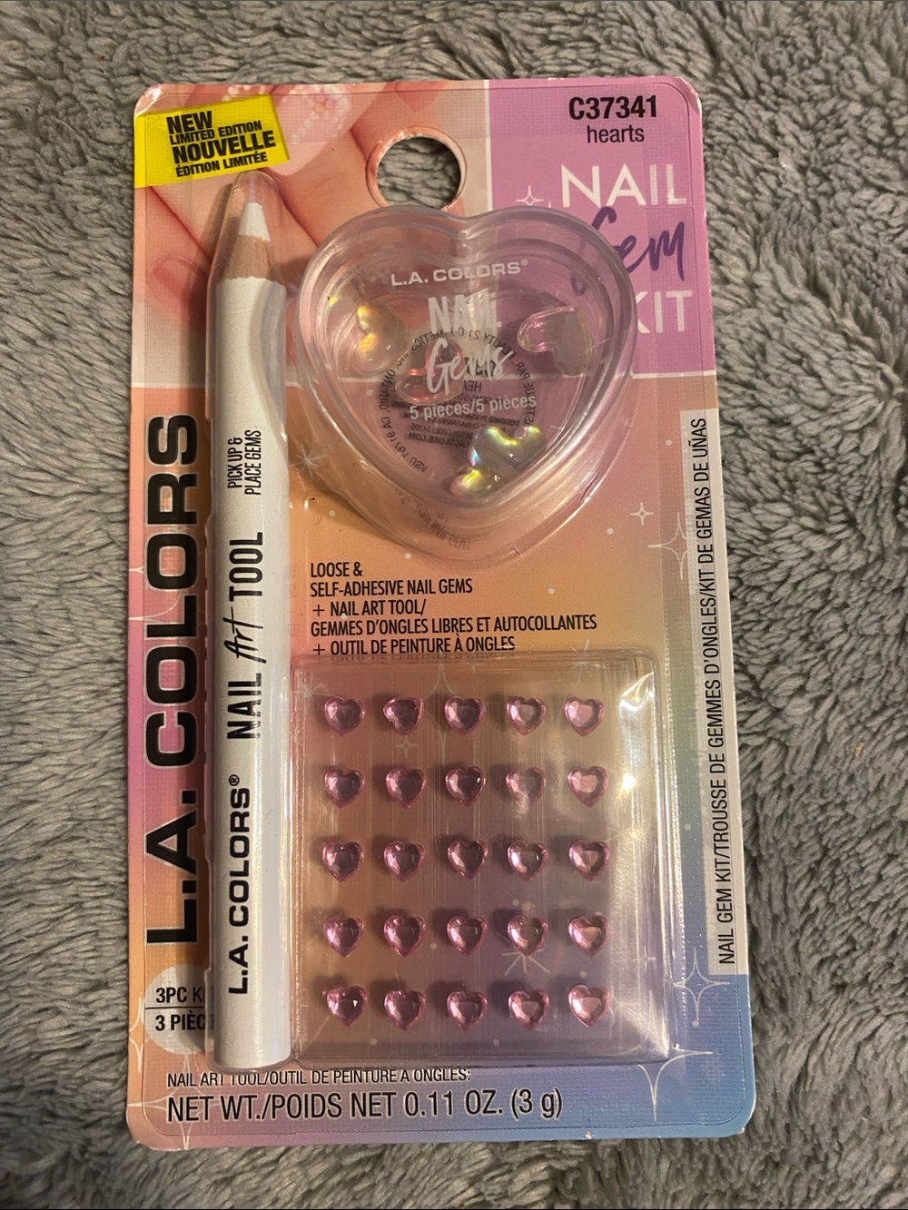 L.A. Colors  Pink Heart Nail Gem Set